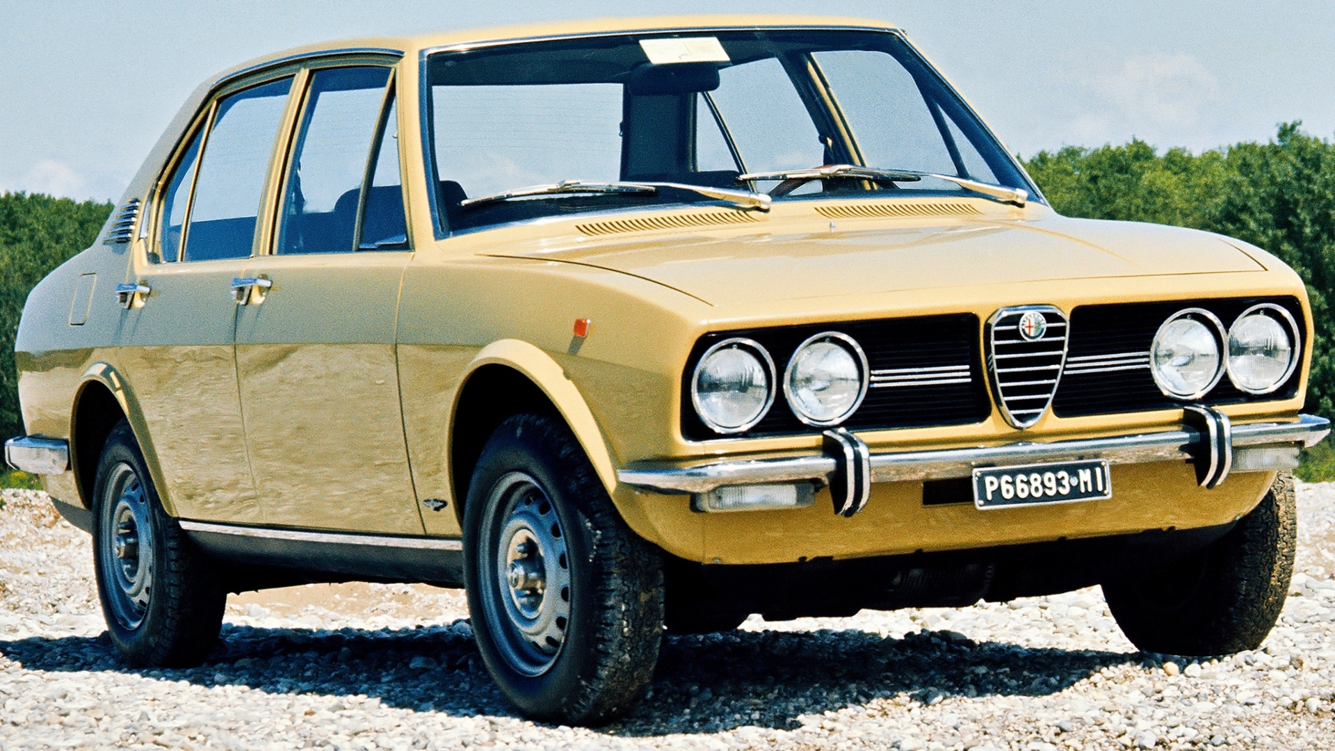 Alfa-Romeo-75-anniversario-futuro-marchio-1985-2025- (1) (1)