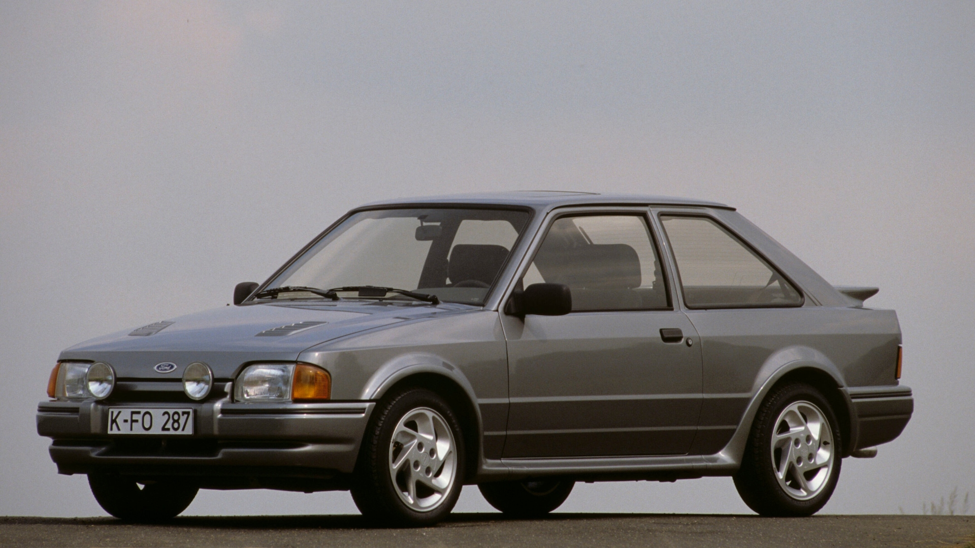 Ford Escort RS Turbo (ab 1984); Foto: Ford Ford Escort RS Turbo (ab 1984); Foto: Ford