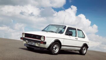 La Volkswagen Golf GTI prima serie del 1976 è tra le compatte sportive più amate (non solo) della sua epoca La Volkswagen Golf GTI prima serie del 1976 è tra le compatte sportive più amate (non solo) della sua epoca