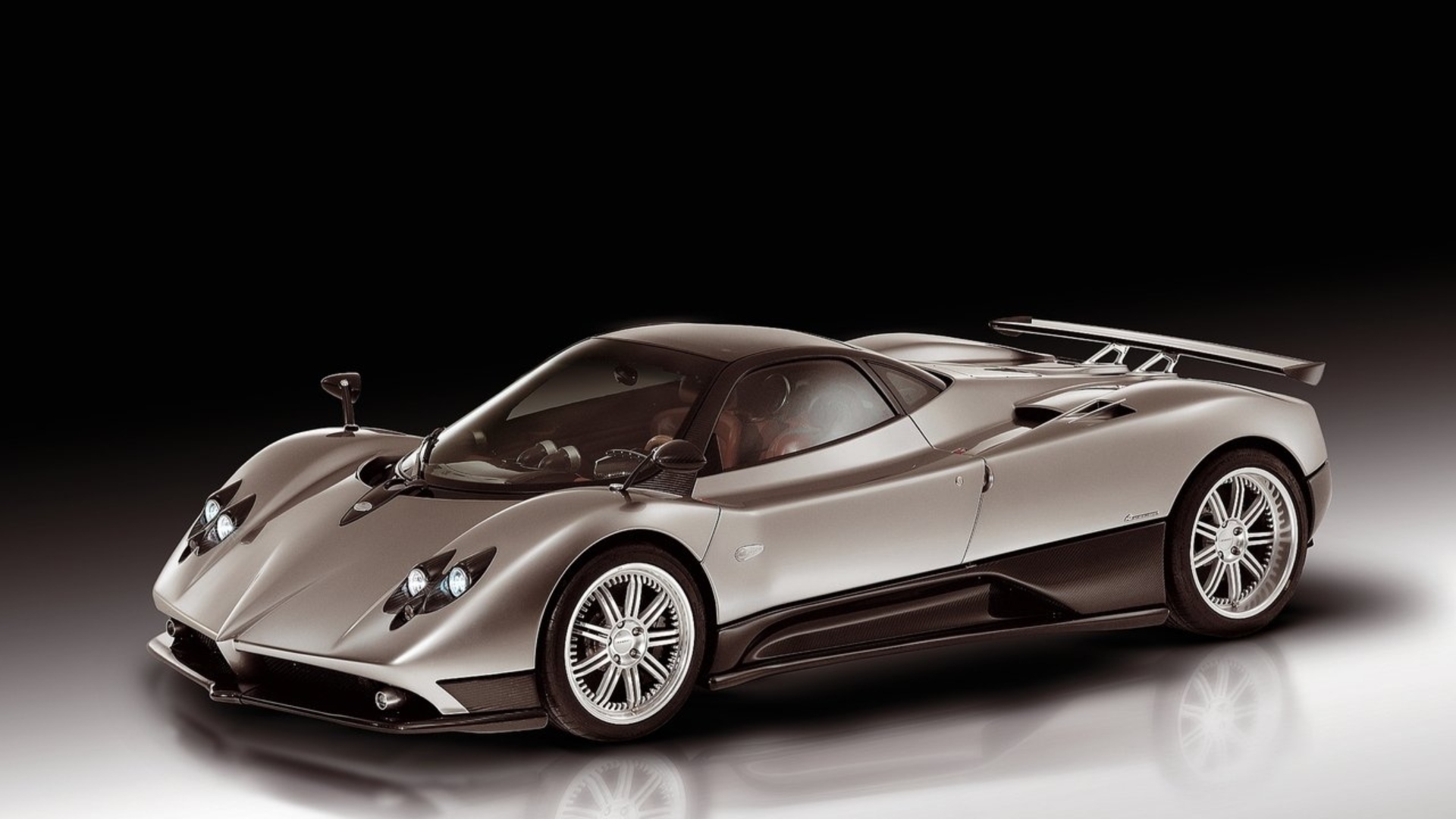 Motore-V12-dodici-cilindri-Mercedes-M120-Mercedes-S600-SL-73AMG-Pagani-Zonda-C12-7