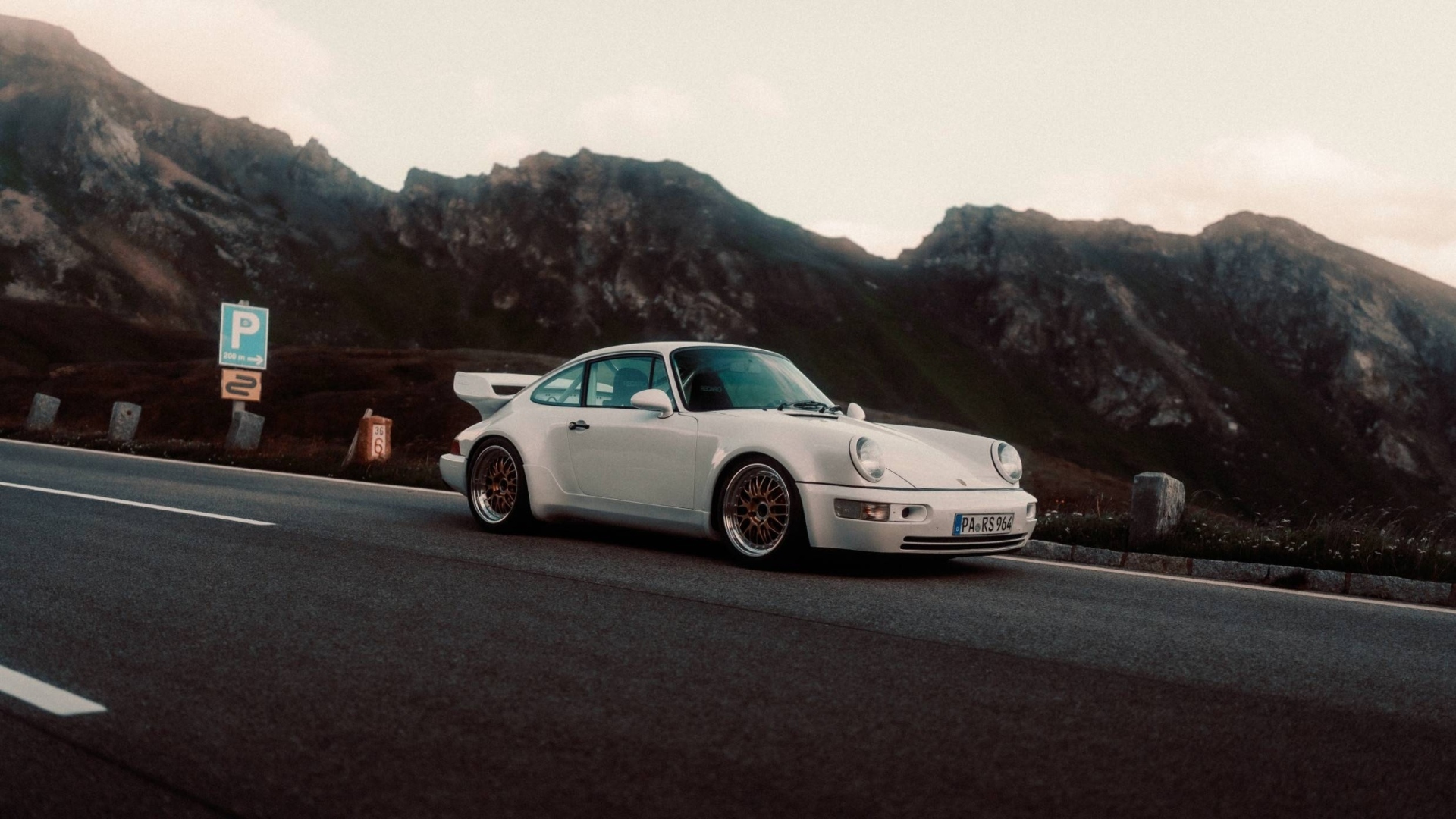 Vi fareste fare una Porsche 911 così per 400.000 euro?