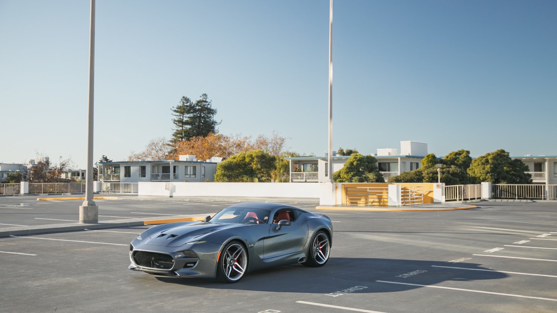 VLF Force 1 8 VLF Force 1 8