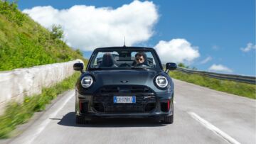 mini-jcw-cabrio-2026-prova-16