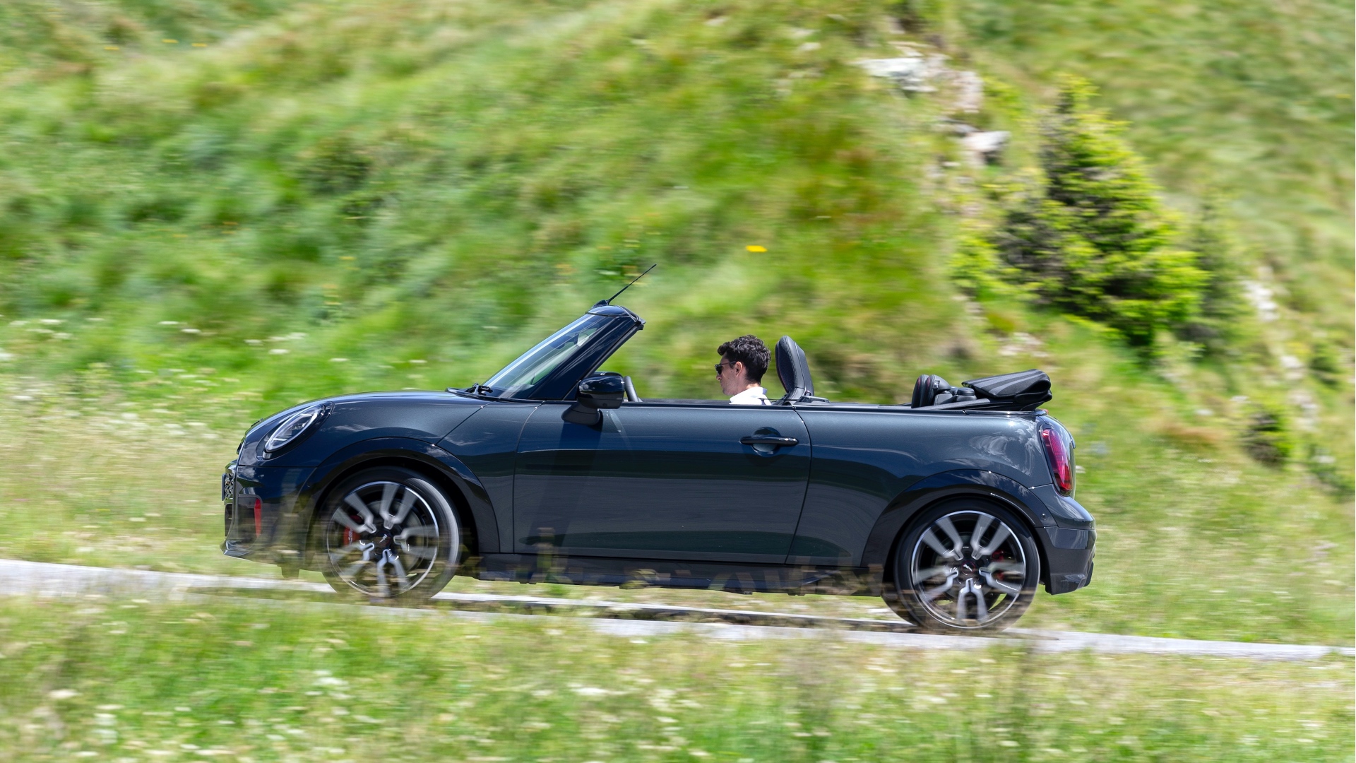 mini-jcw-cabrio-2026-prova-20