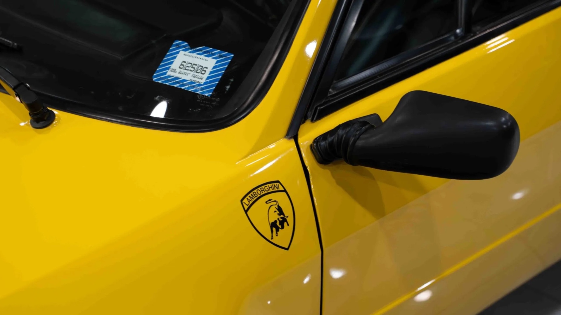 1988_lamborghini_jalpa_88-Jalpa-69-99512-scaled 1988_lamborghini_jalpa_88-Jalpa-69-99512-scaled