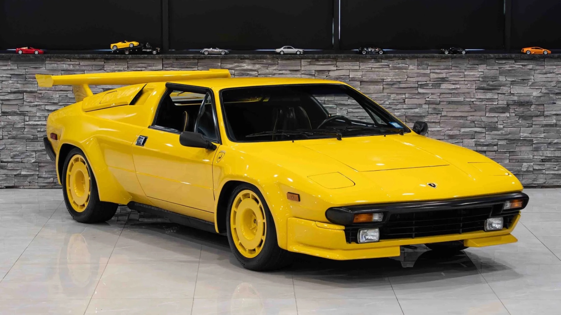 1988_lamborghini_jalpa_88-Jalpa-75-99532-scaled 1988_lamborghini_jalpa_88-Jalpa-75-99532-scaled