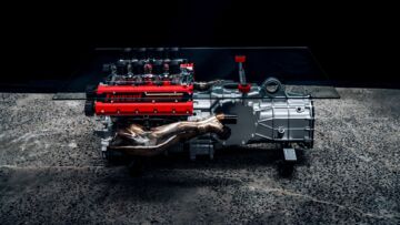 Ferrari-F355-Engine-Coffee-Table_1404961