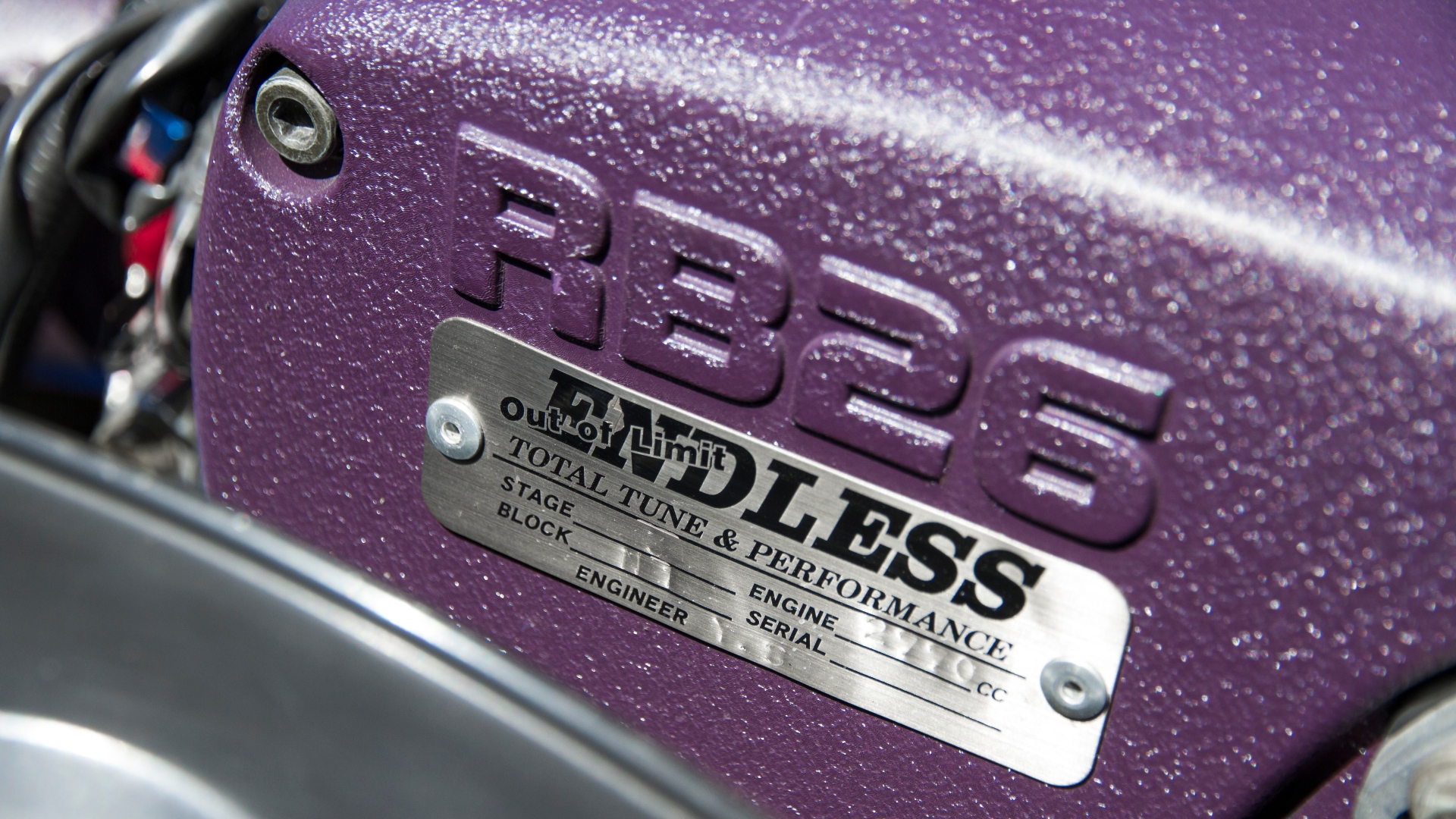 Nissan-Skyline-GT-R-sei-cilindri-RB26DETT-motore-4