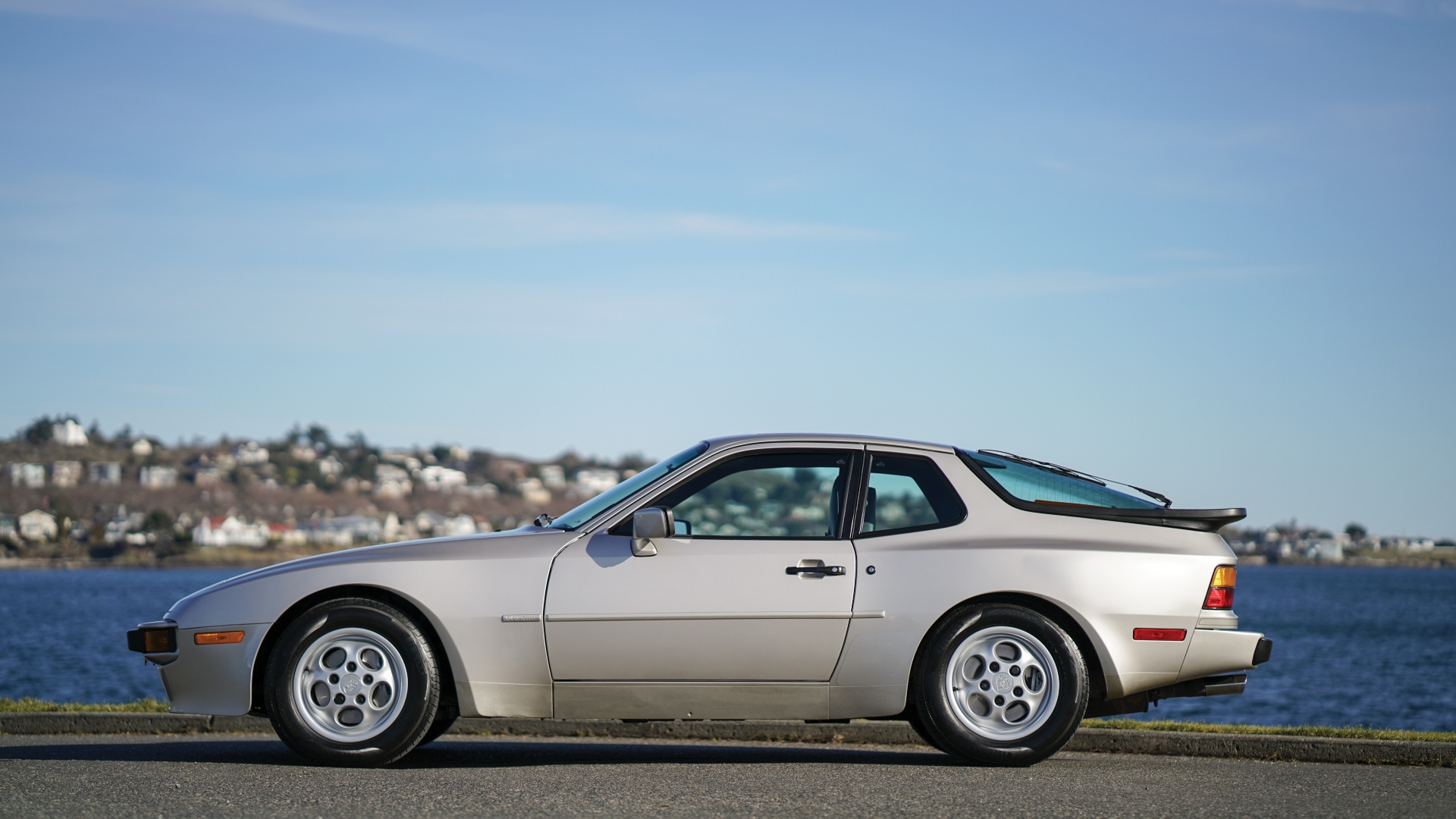 Porsche-944-1982-coupe-cabriolet-s-turbo-8