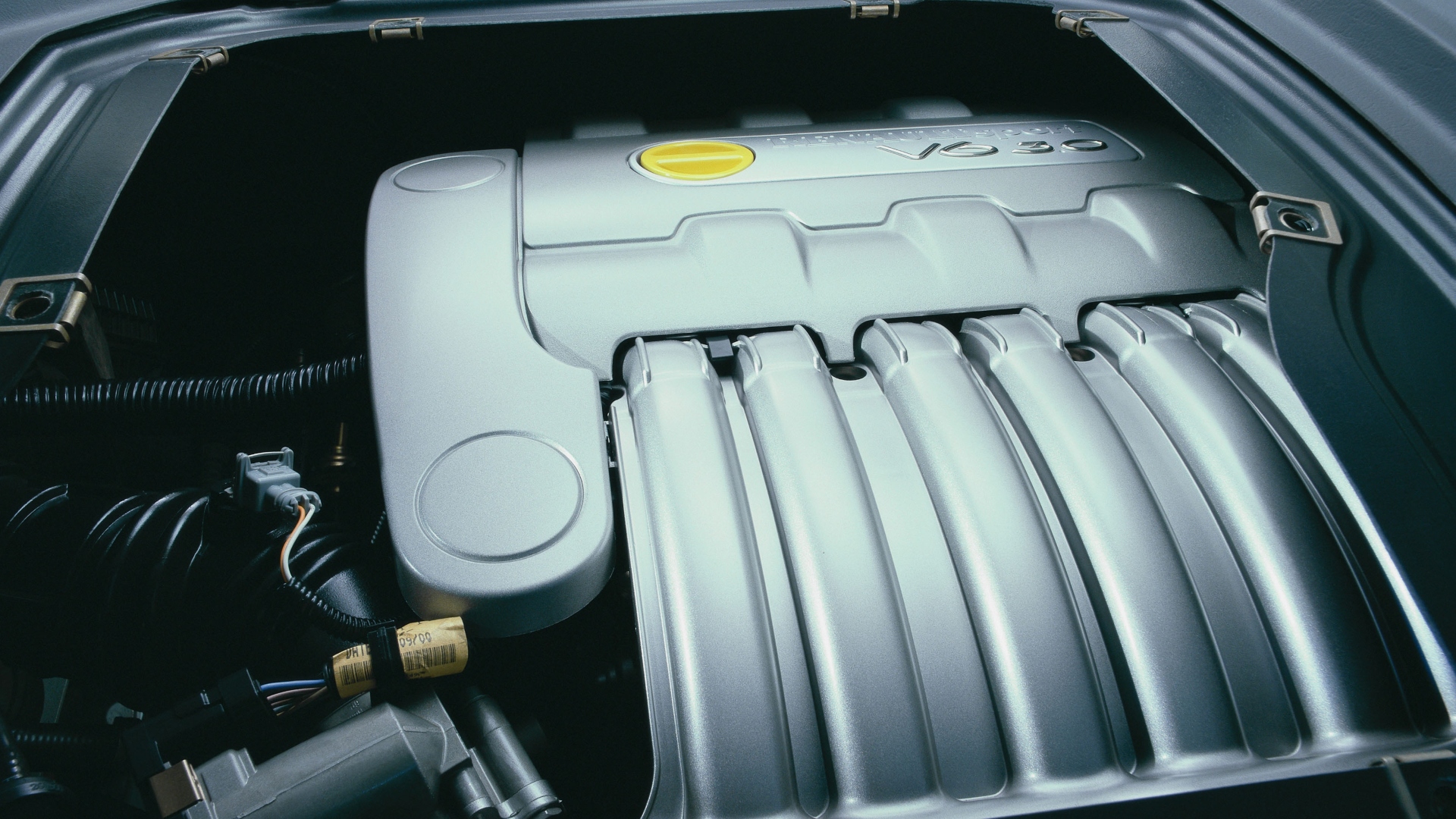 Renault-Clio-V6-2001-9