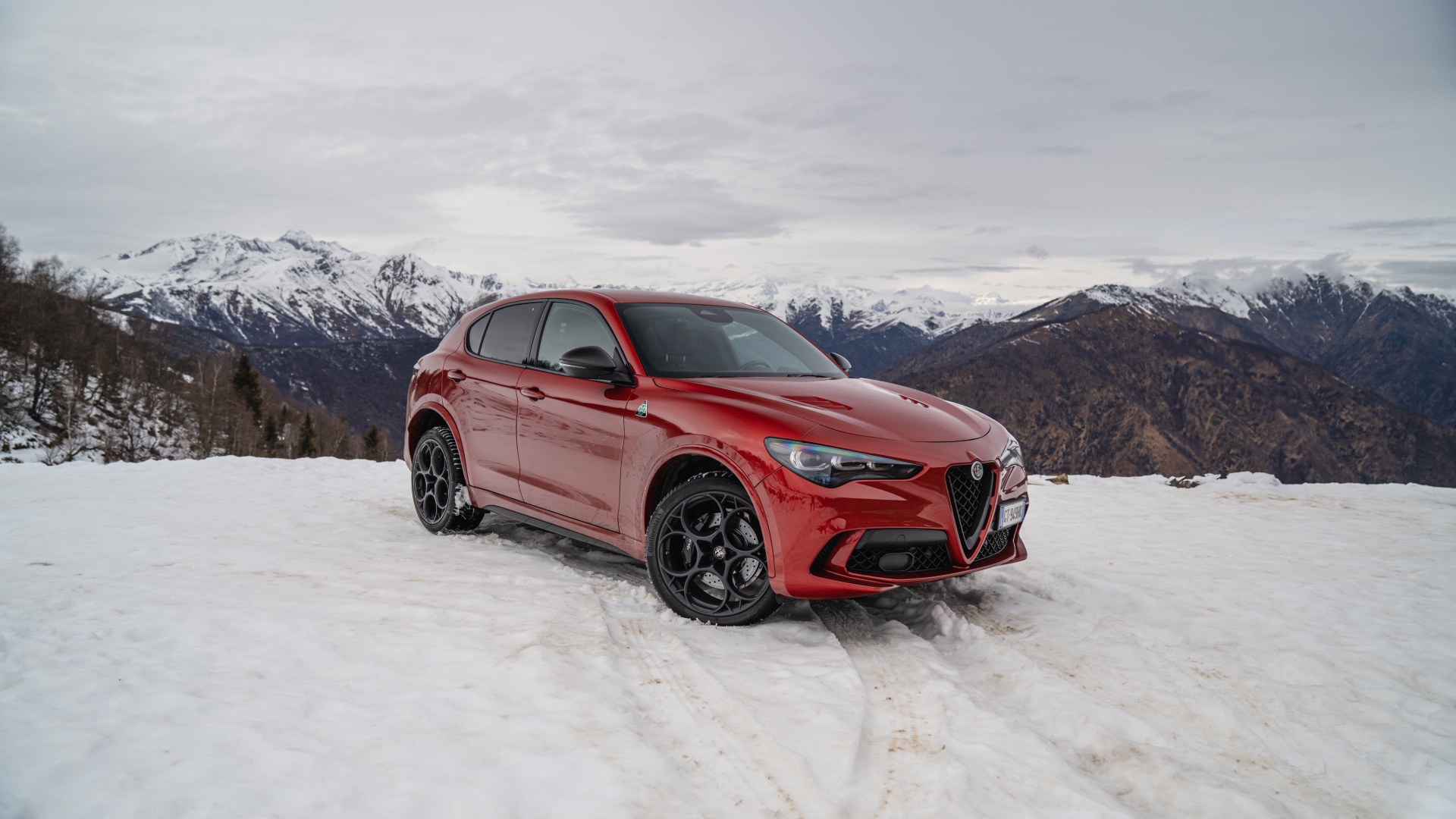 Stelvio Quadrifoglio: fuori tempo massimo, ma nel momento giusto