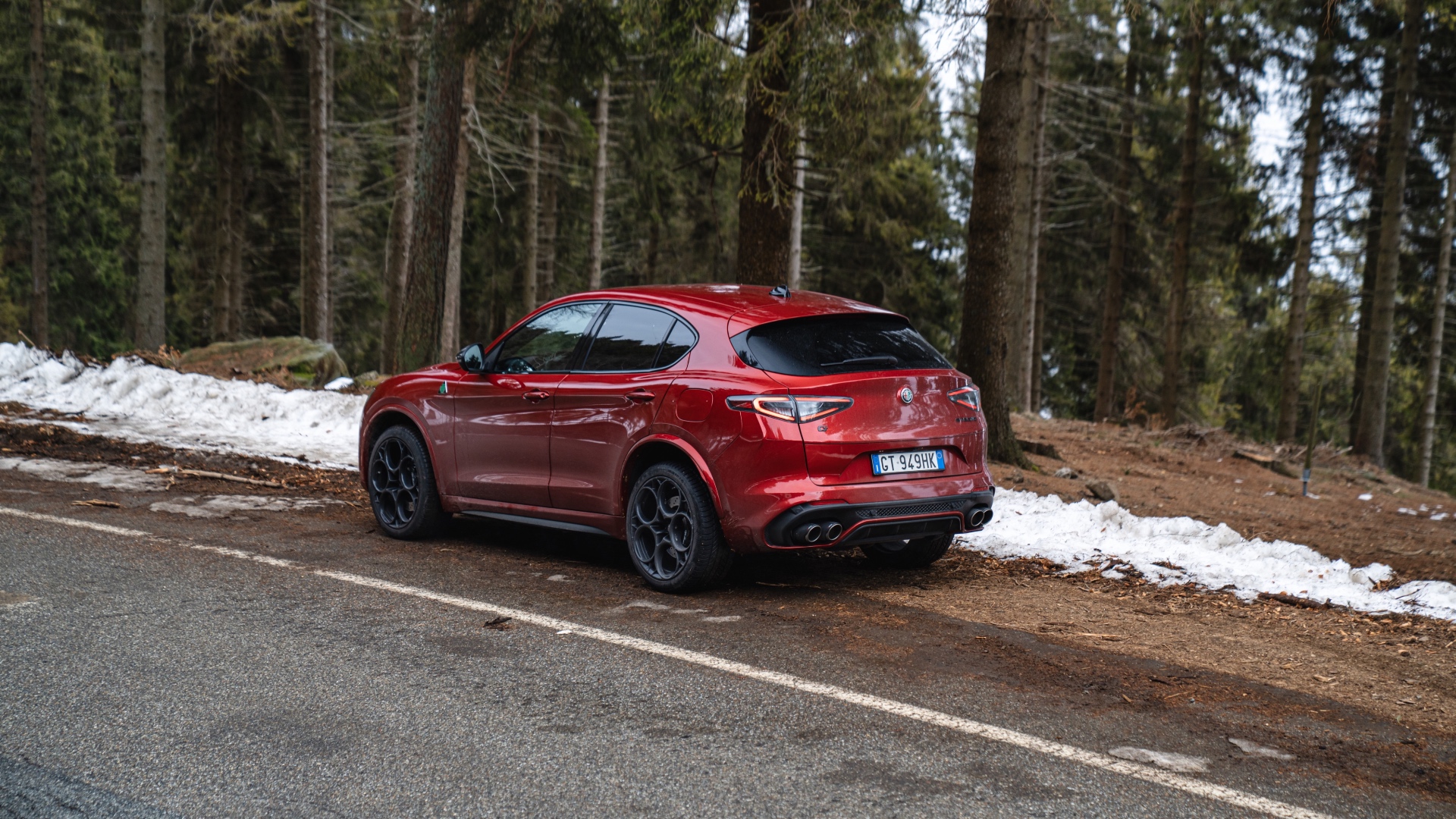 alfa-romeo-stelvio-quadrifoglio-2026-test-drive-prova-25