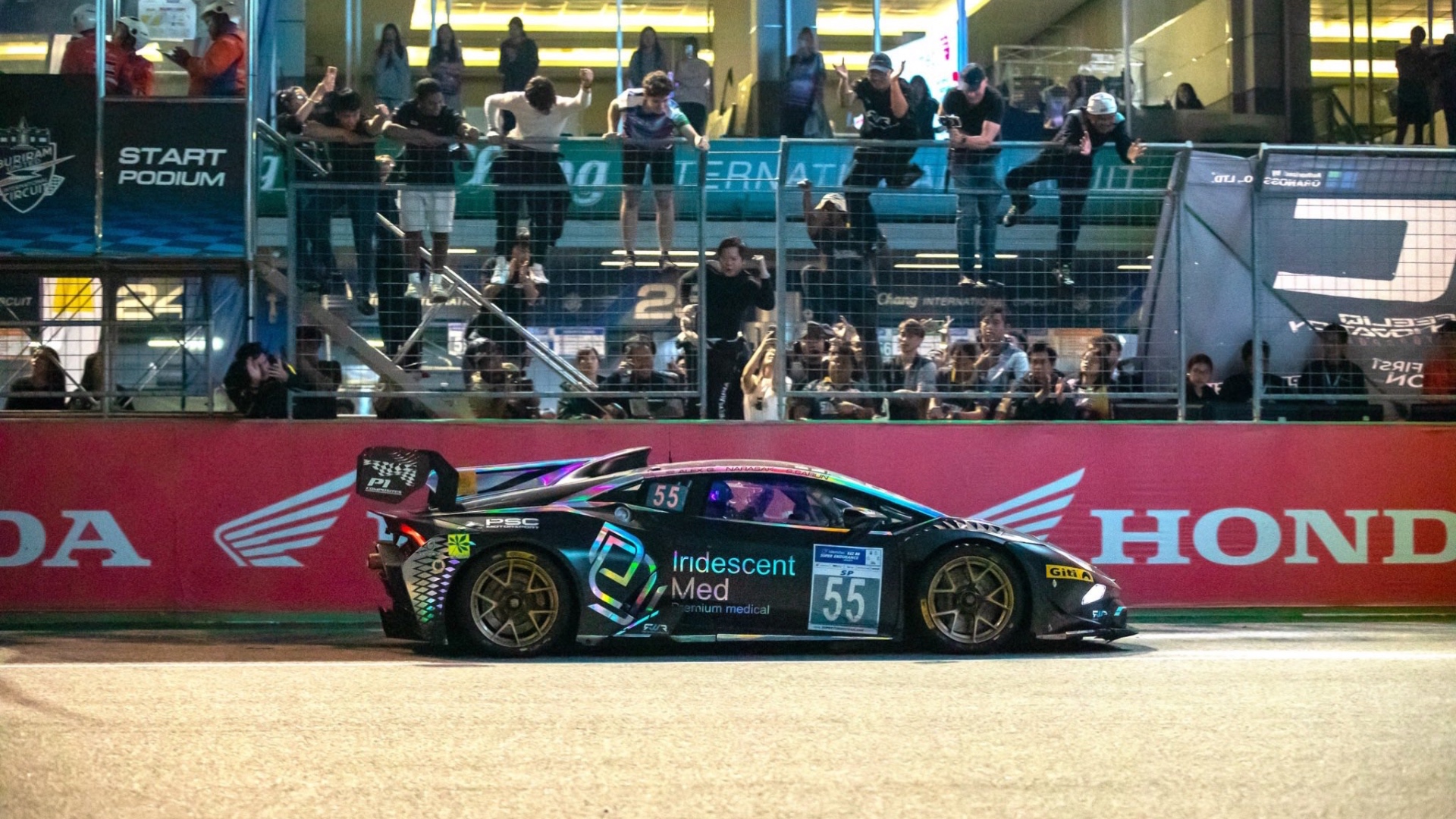 hondaghini-lamborghini-huracan-super-trofeo-4-cilindri-7