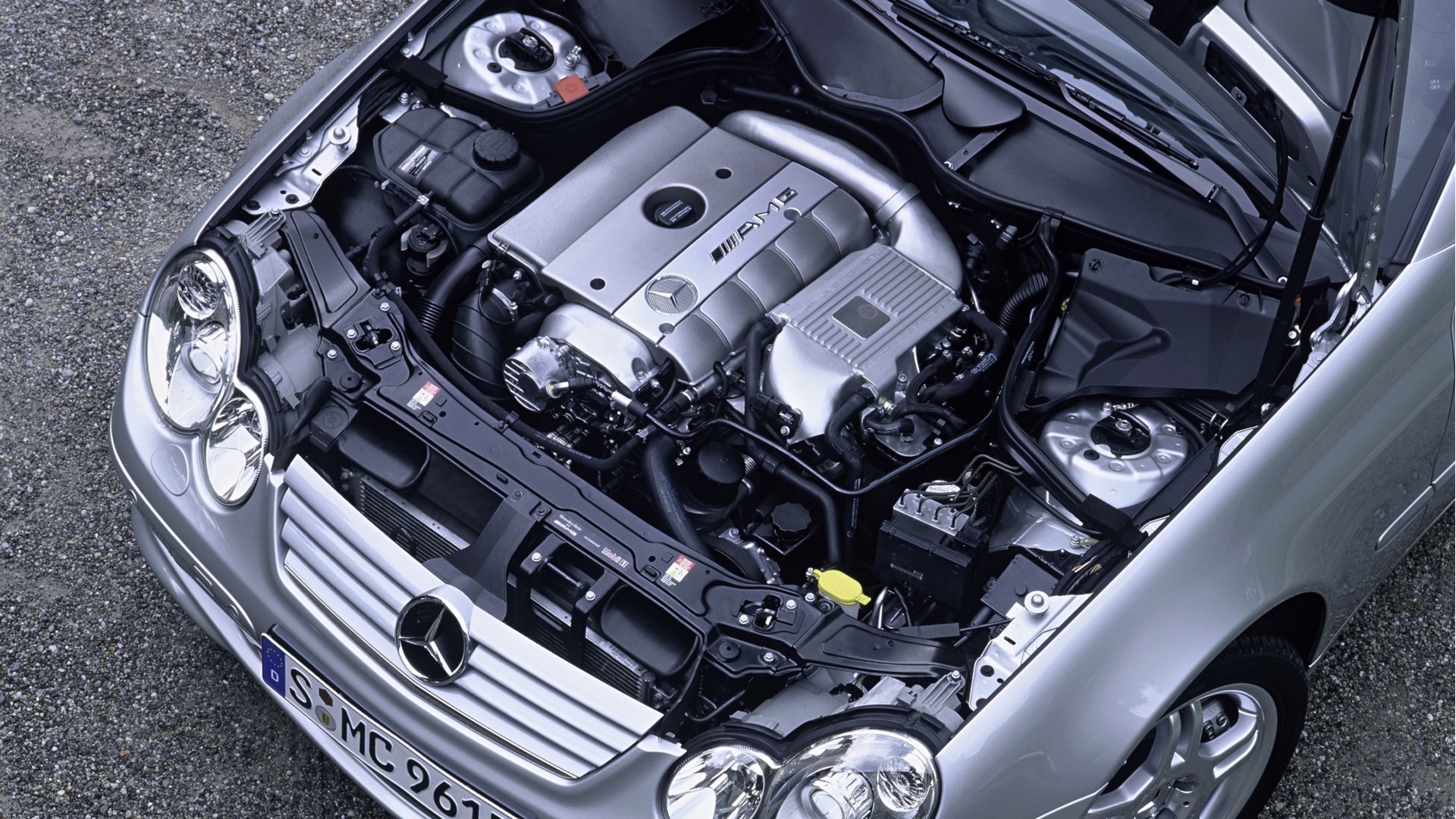 Una vera AMG al prezzo di una Sandero? Quasi! E pure a gasolio!