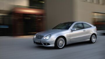 mercedes-benz_c_30_cdi_amg_sportcoupe_8