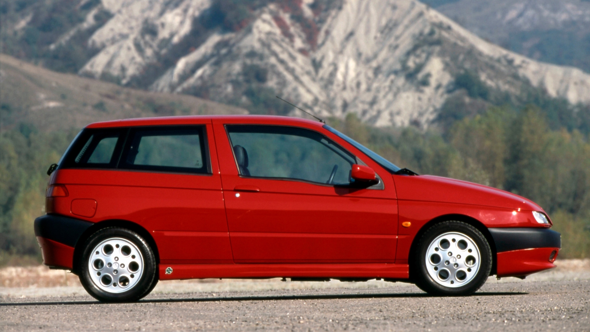 Alfa-Romeo-sportive-a-meno-di-10000-euro-6