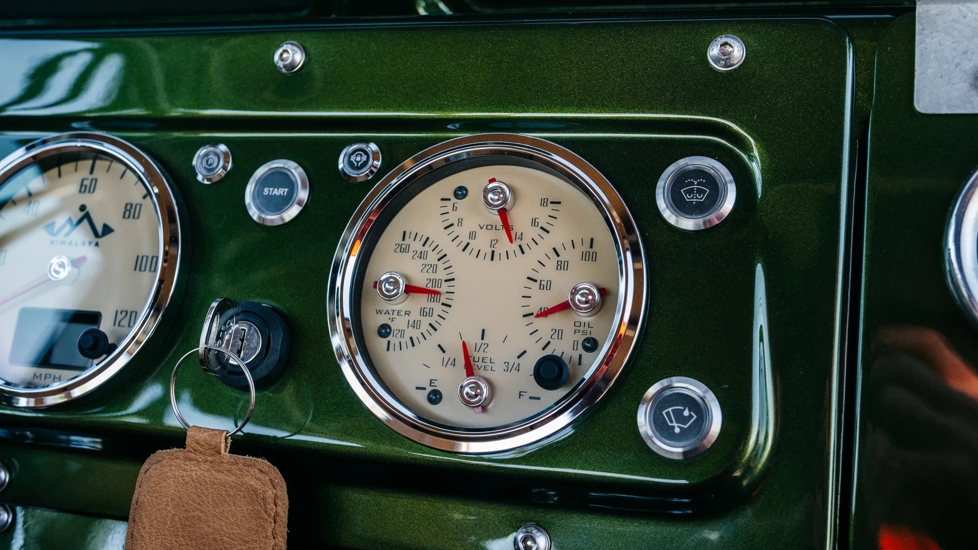 Land-Rover-Series-II-2-Defender-Himalaya-2026-restomod-7