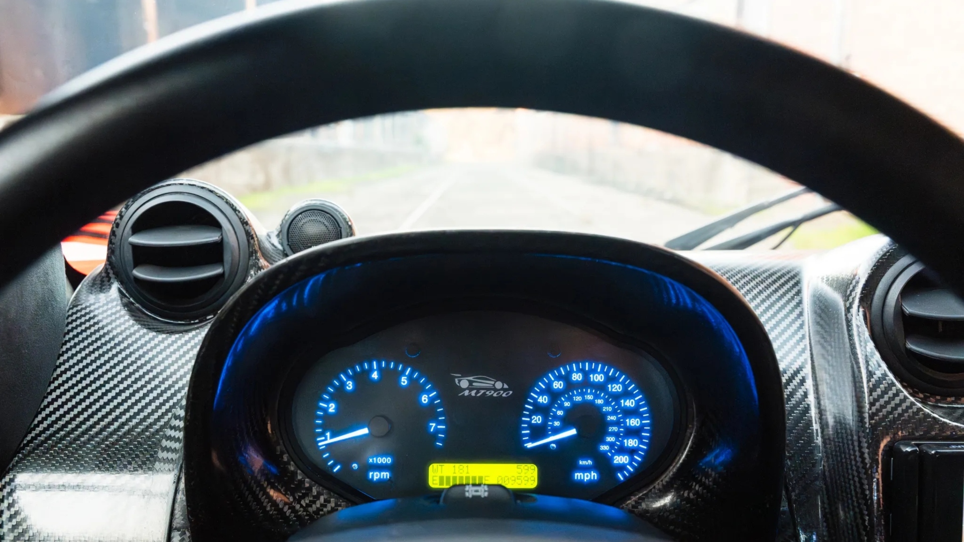 Mosler-MT900S-2026-venduta-8