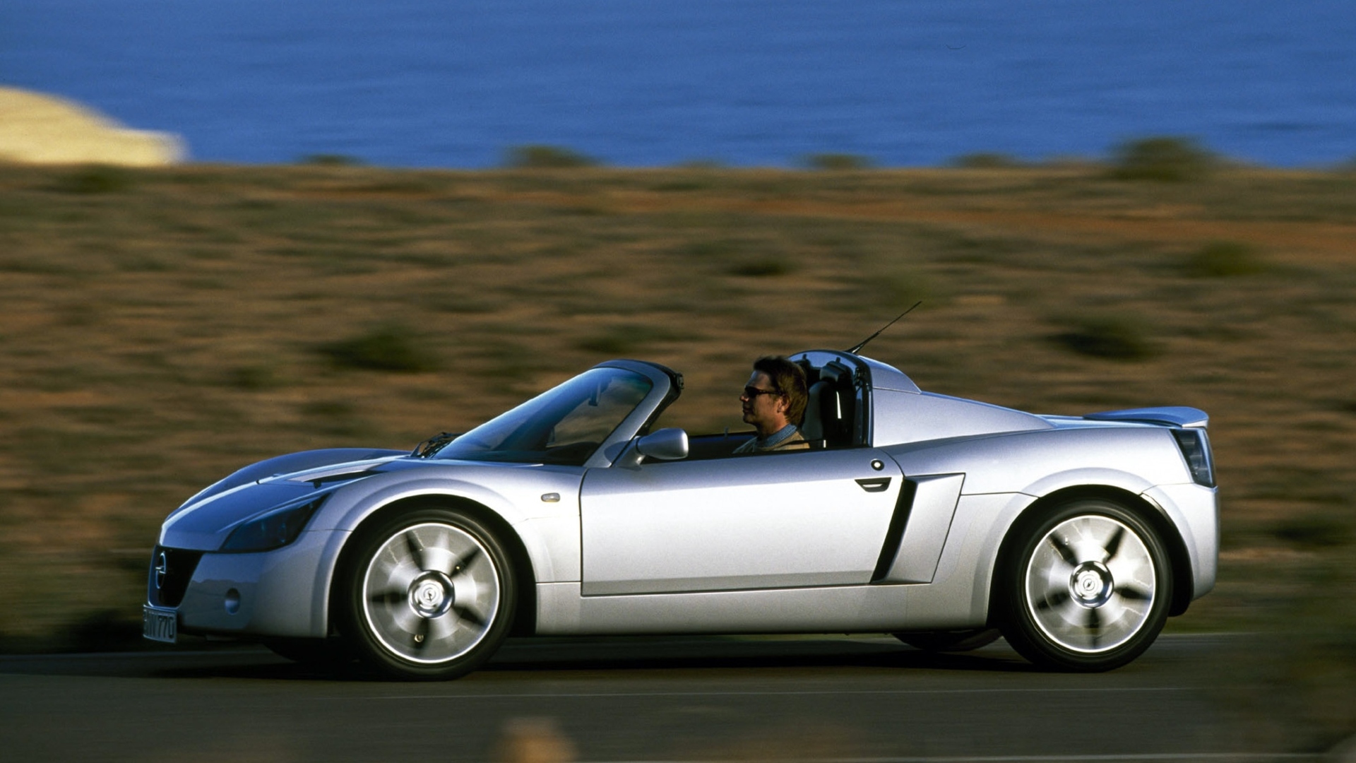 Opel-Speedster-2000-5