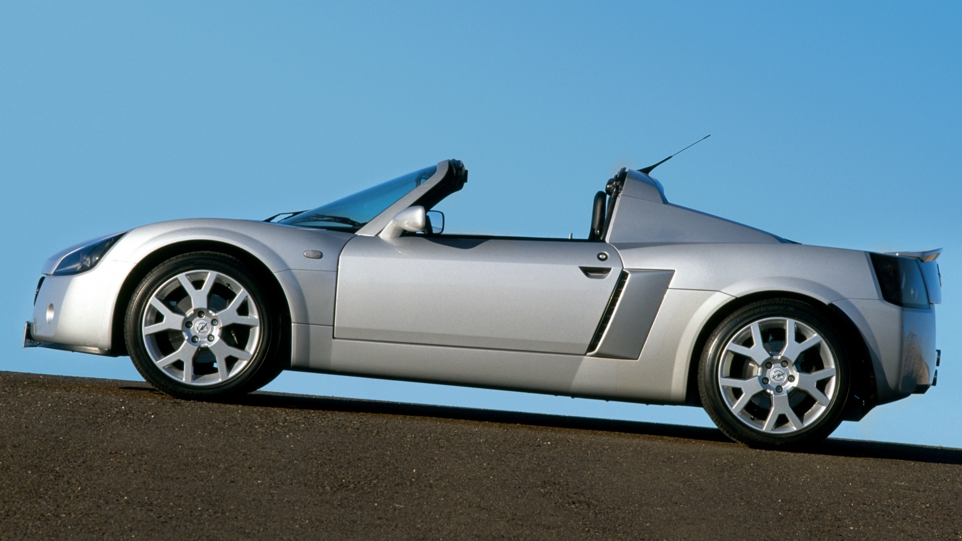 Opel-Speedster-2000-7