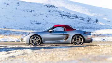 Porsche Boxster 718 4.0 25th Anniversary Edition e 986 2.5 prima serie test drive foto tommaso ferrari 31