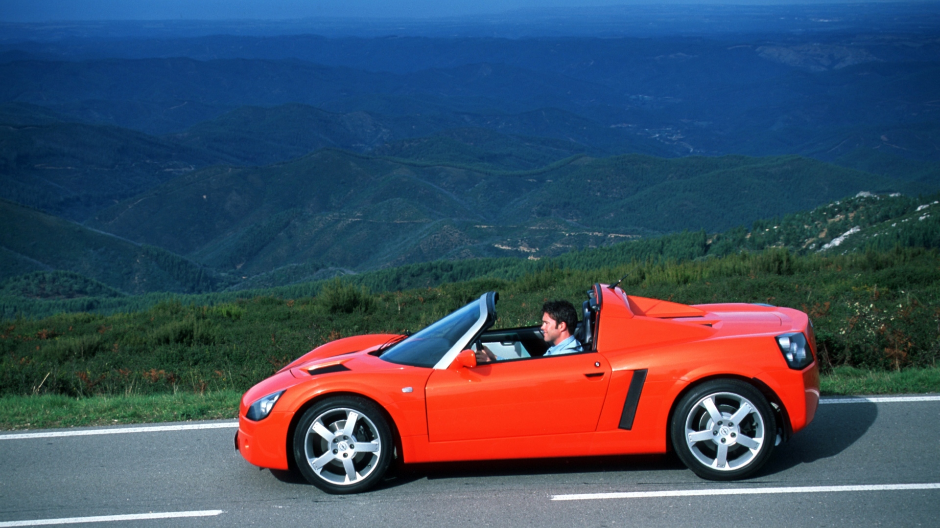 Sportive-motore-centrale-sotto-20.000-euro-11