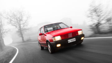 Divertimento tascabile: alla guida della Fiat Uno Turbo i.e.