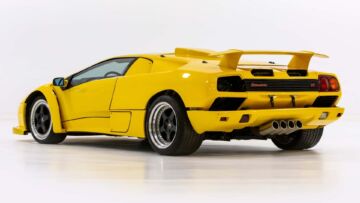 Lamborghini Diablo W16