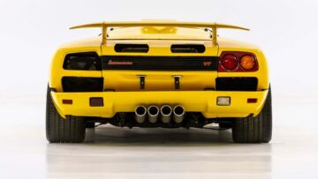 Una Lamborghini Diablo col motore della Passat? No, non è uno scherzo