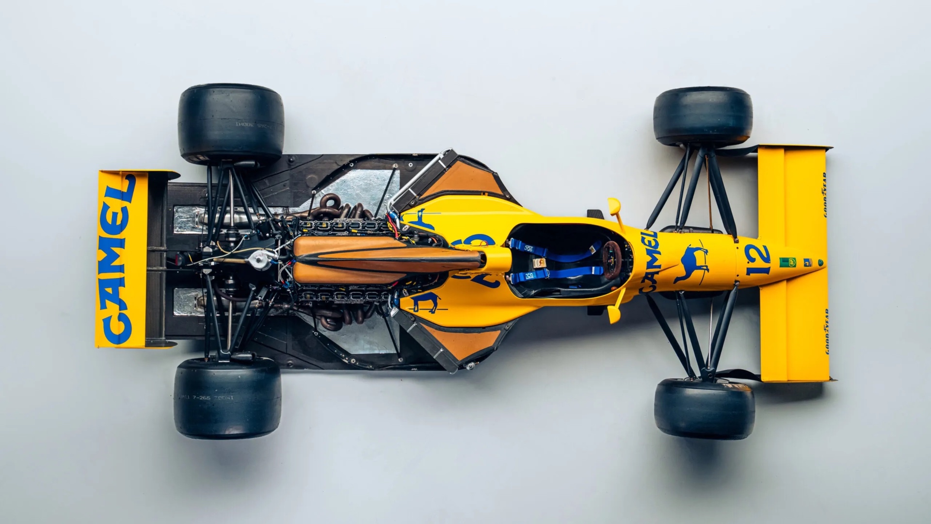 lamborghini-lotus-f1-in-vendita-3