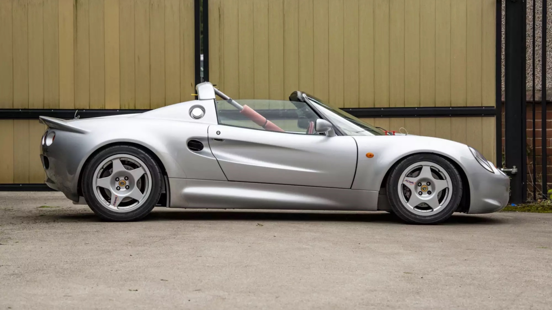 lotus-elise-sport-190-9.jpg lotus-elise-sport-190-9.jpg