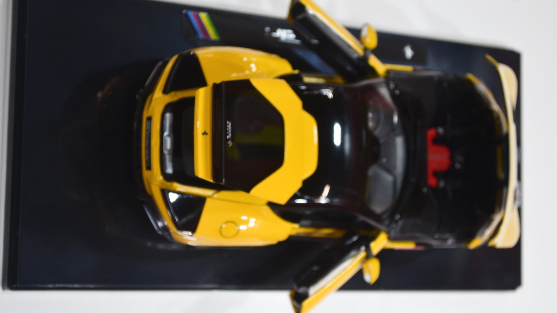 polistil-ferrari-2026-18