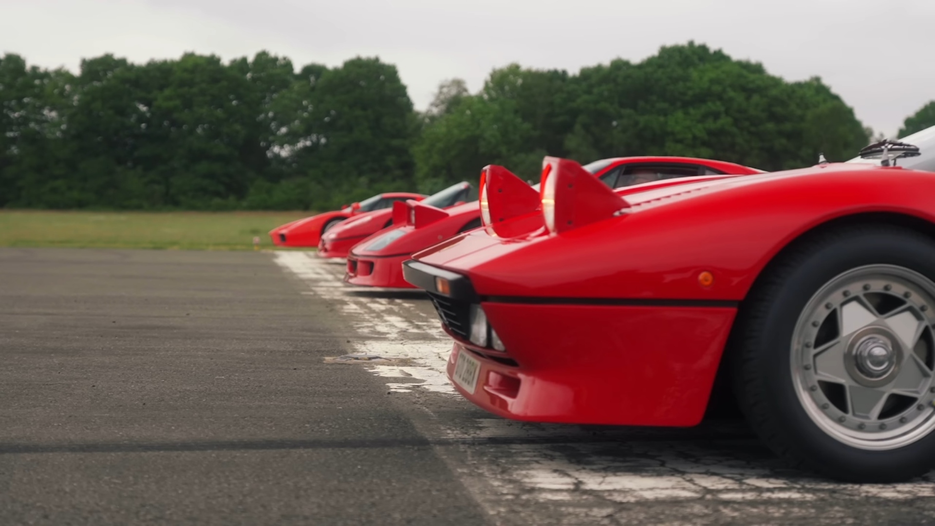 Ferrari 288 GTO, F40, F50 ed Enzo: chi vince in pista?