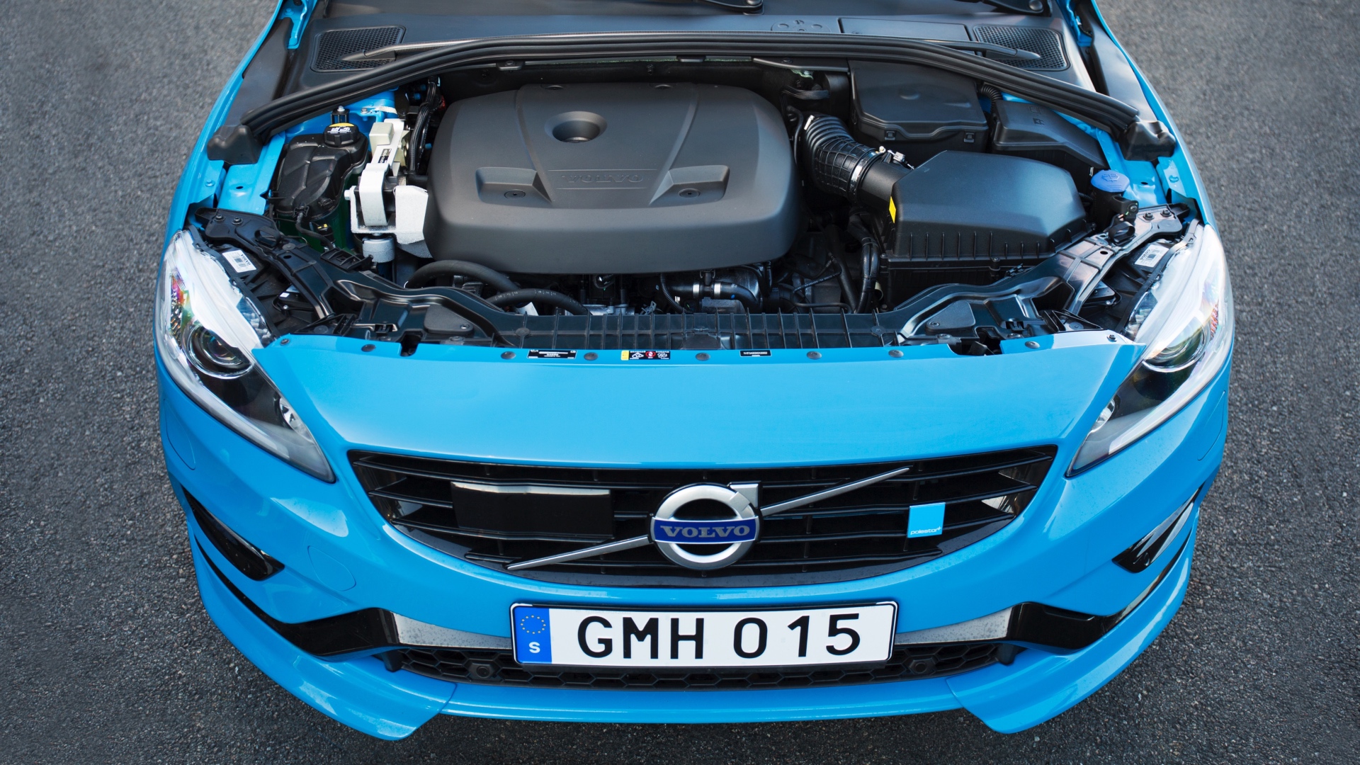 Volvo_S60_and_V60_Polestar_engine(1)