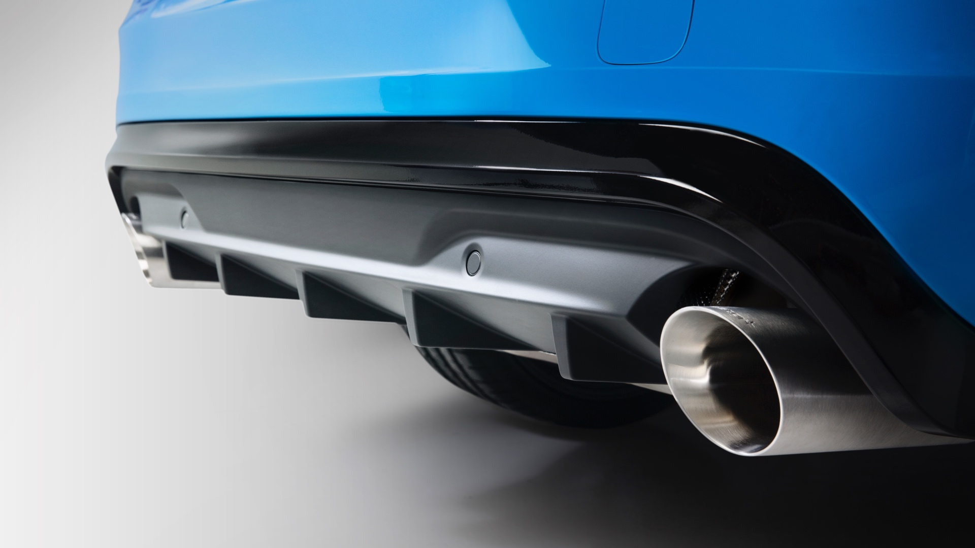 Volvo_S60_and_V60_Polestar_exhaust
