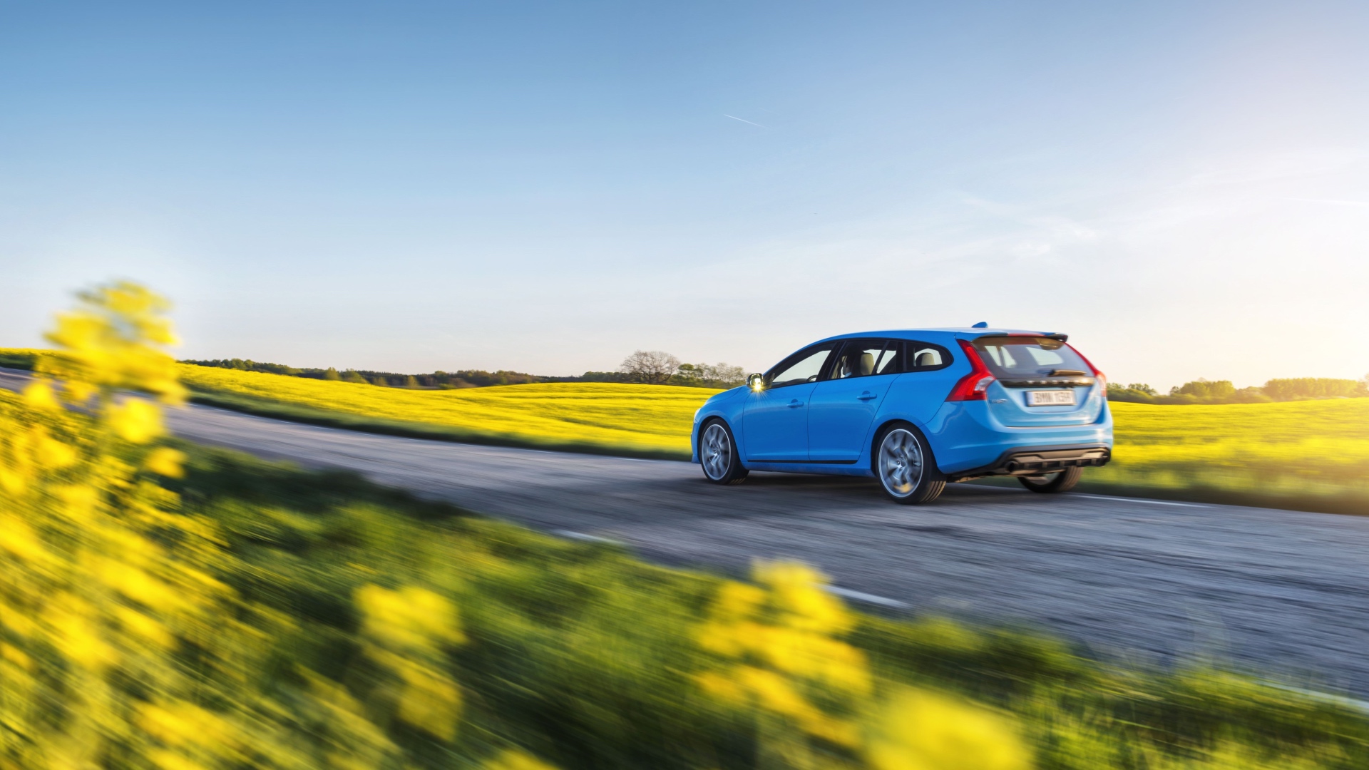 Volvo_V60_Polestar(1)