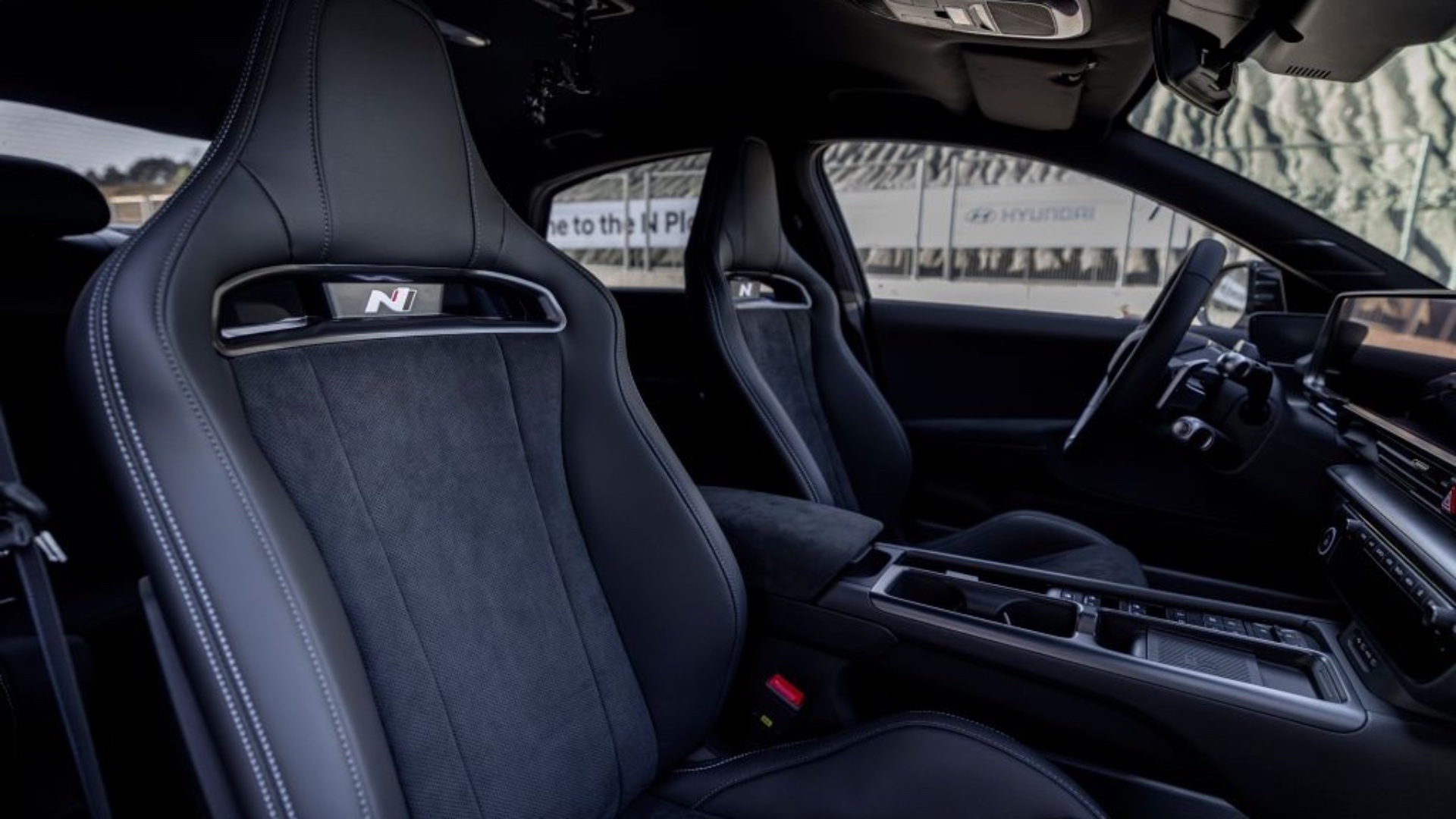 hyundai-ioniq-6-n-test-drive-prova-2026-16