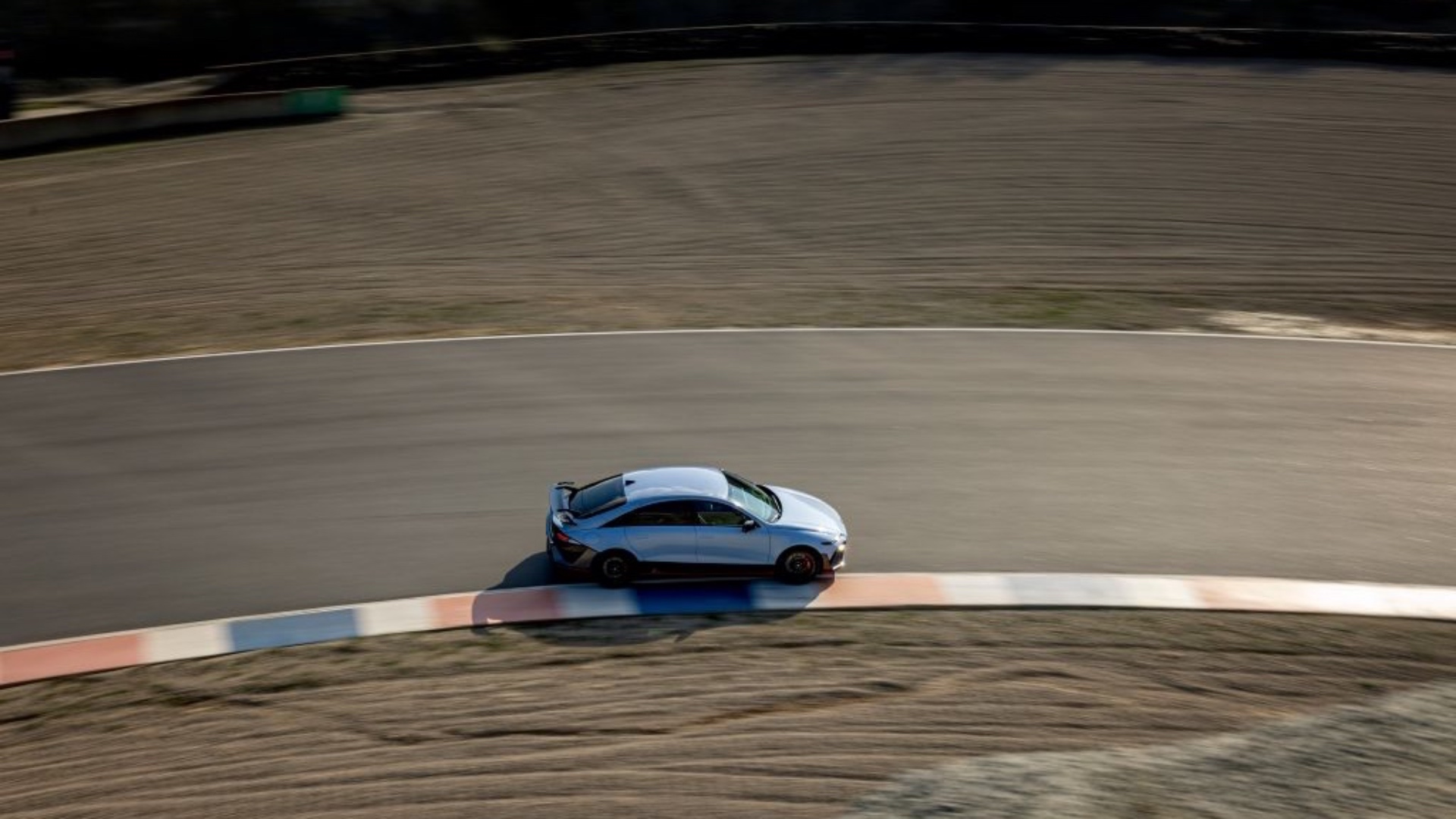 hyundai-ioniq-6-n-test-drive-prova-2026-29