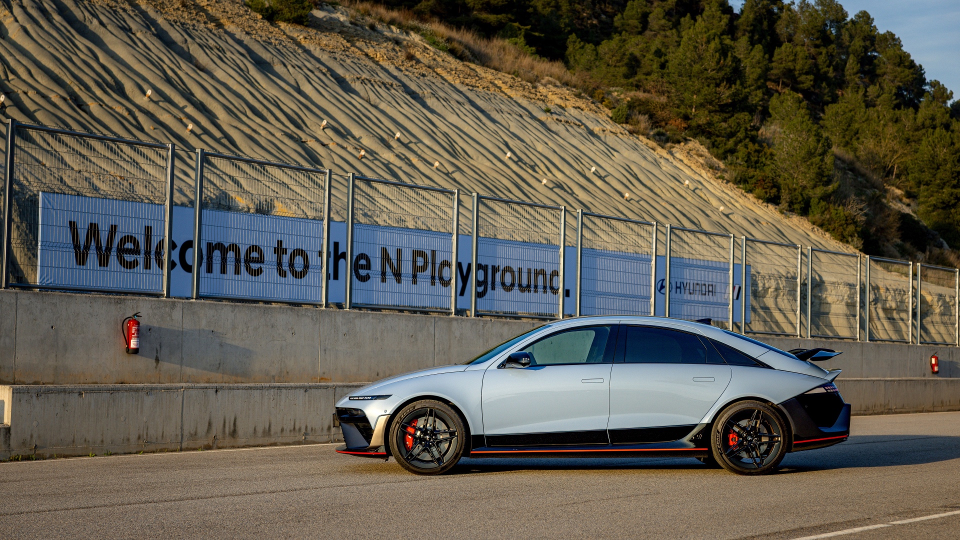 hyundai-ioniq-6-n-test-drive-prova-2026-40
