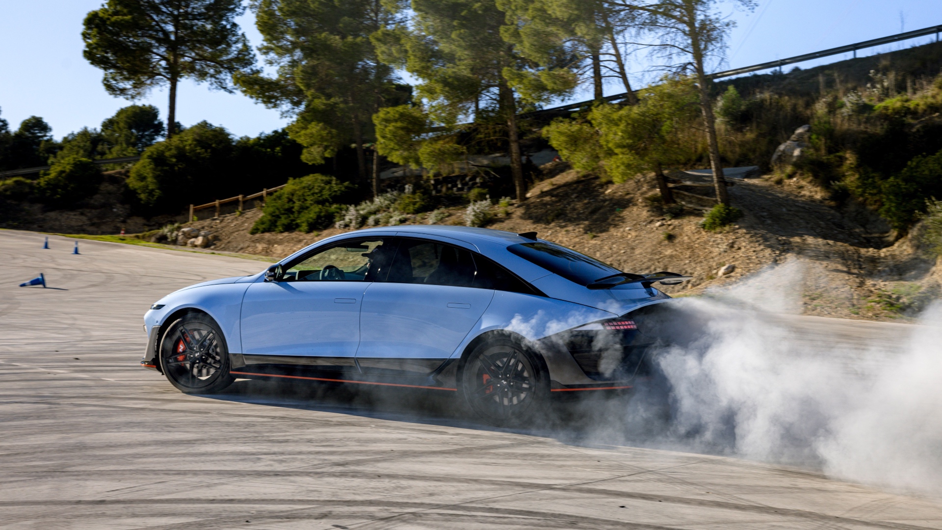 hyundai-ioniq-6-n-test-drive-prova-2026-47