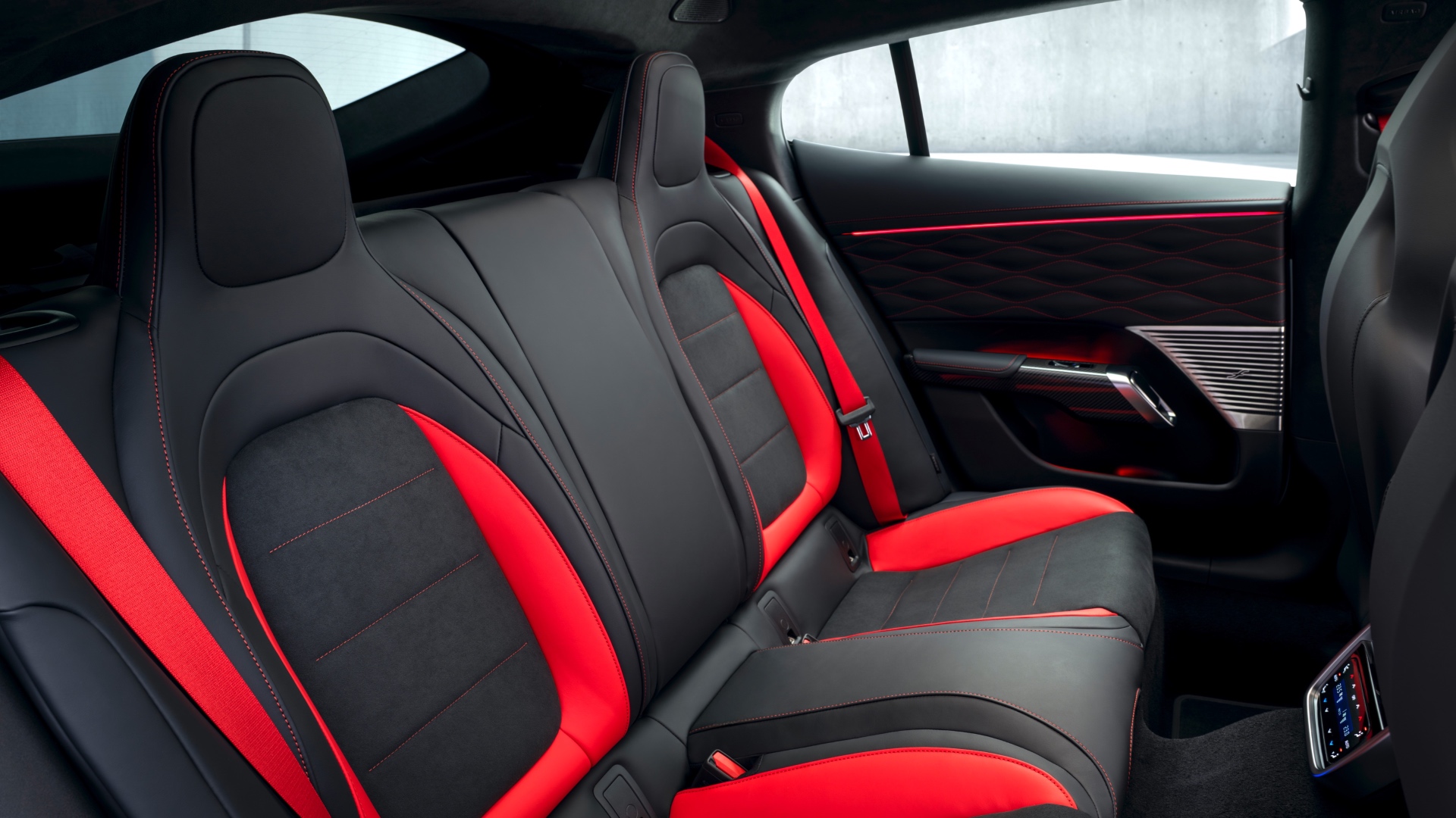 mercedes-amg-gt-4-door-9