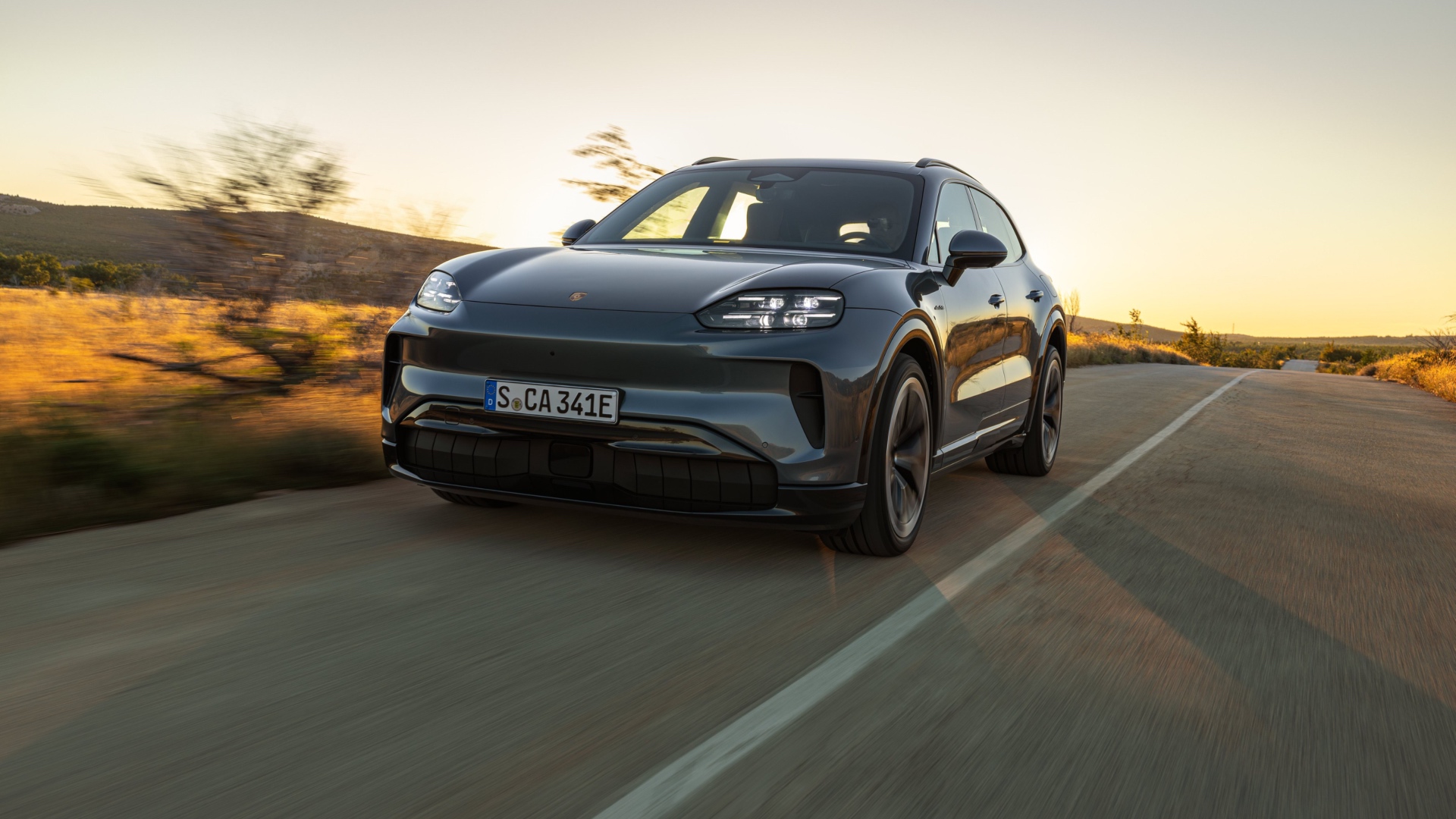 porsche-cayenne-electric-turbo-prova-13