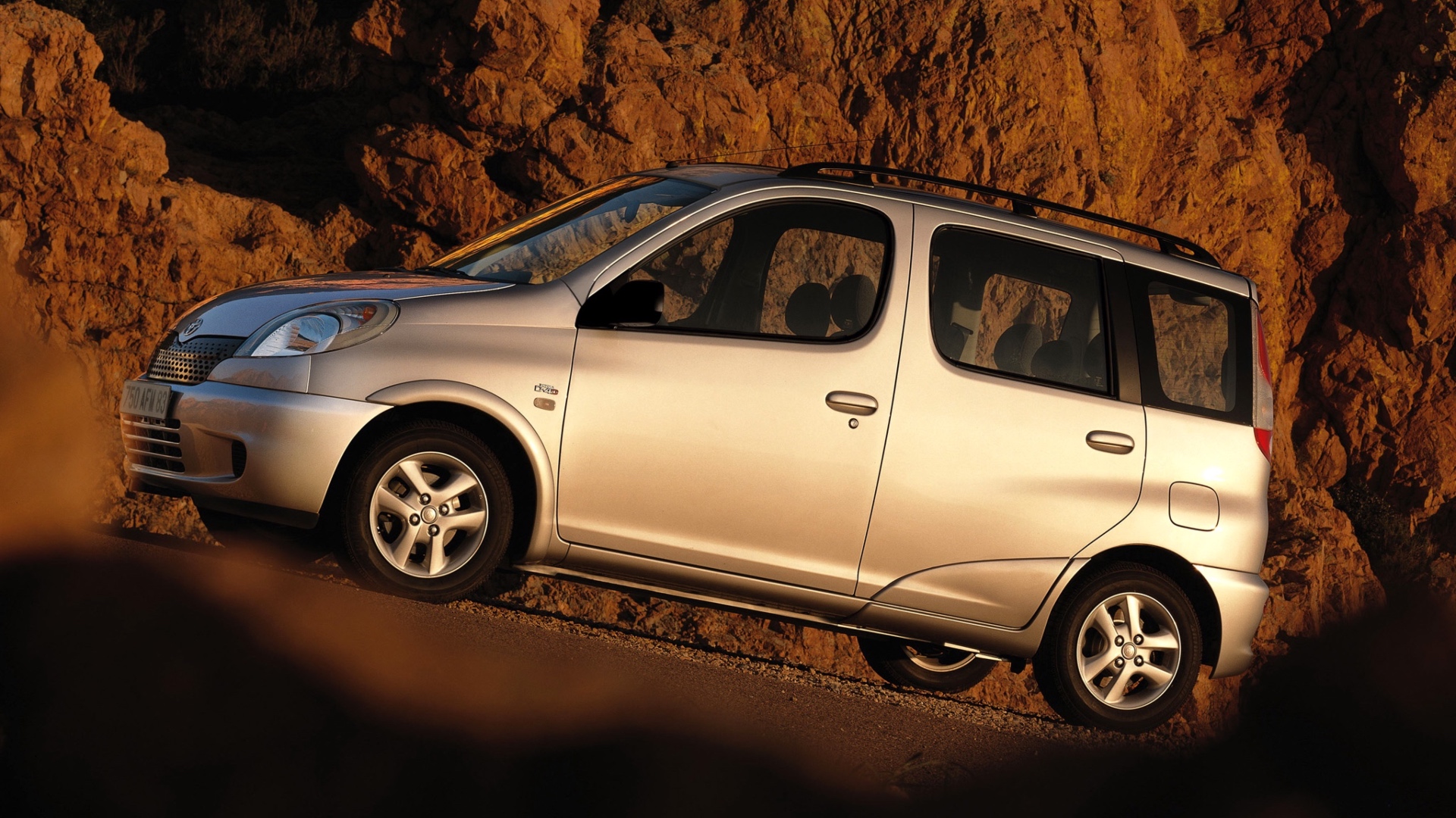 toyota_yaris_verso_69