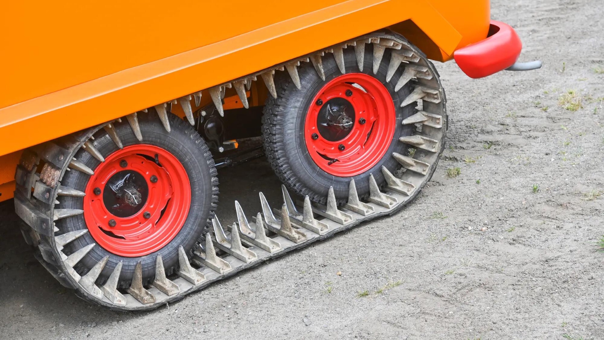 volksewagen-t1-cingolato-Raupen-Fuchs-11