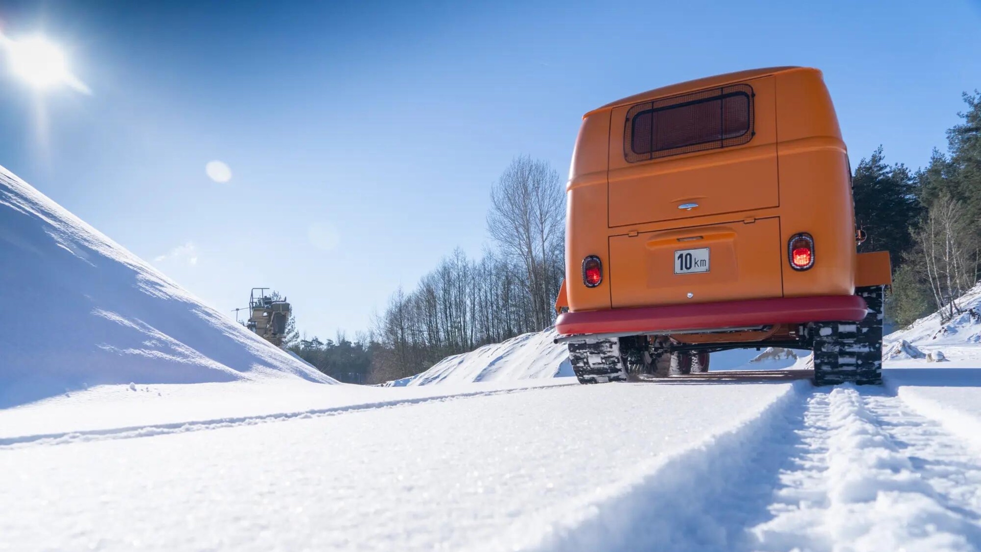 volksewagen-t1-cingolato-Raupen-Fuchs-3