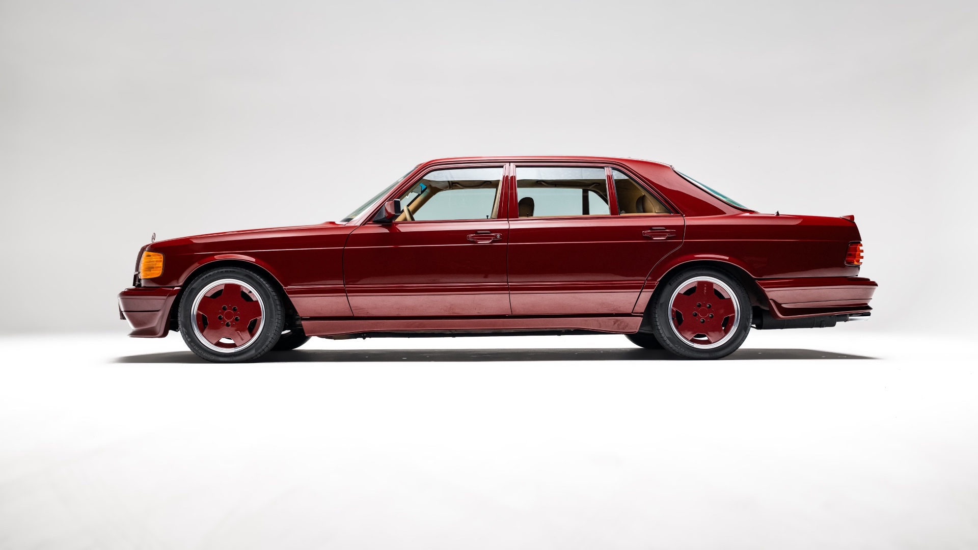 1983-Mercedes-Benz-500-SEL-6-0-AMG--Red-Baron-_1420271