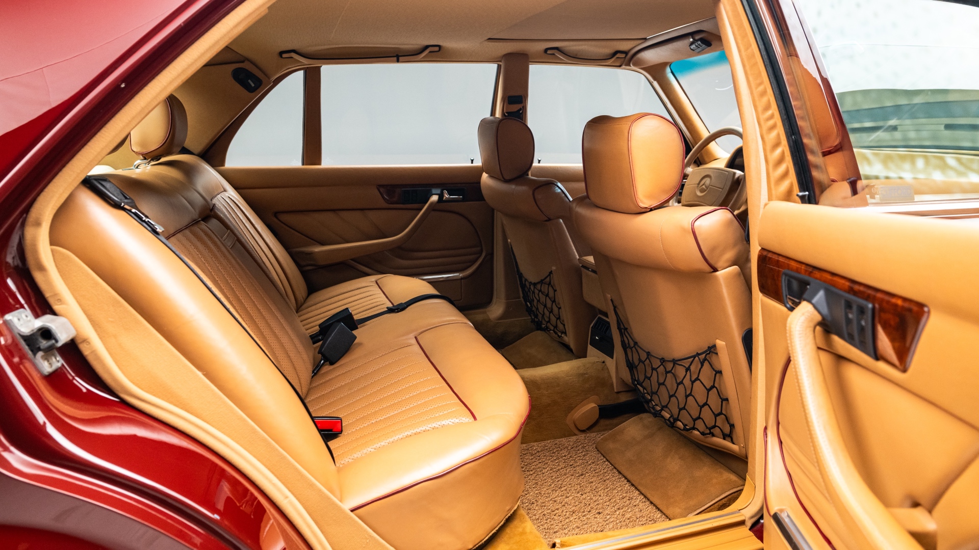 1983-Mercedes-Benz-500-SEL-6-0-AMG--Red-Baron-_1420291