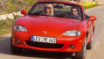 La Mazda MX-5 seconda serie (sopra) e la Toyota GT86 (sotto) sono due tra le sportive più affermate nel mercato dell’usato