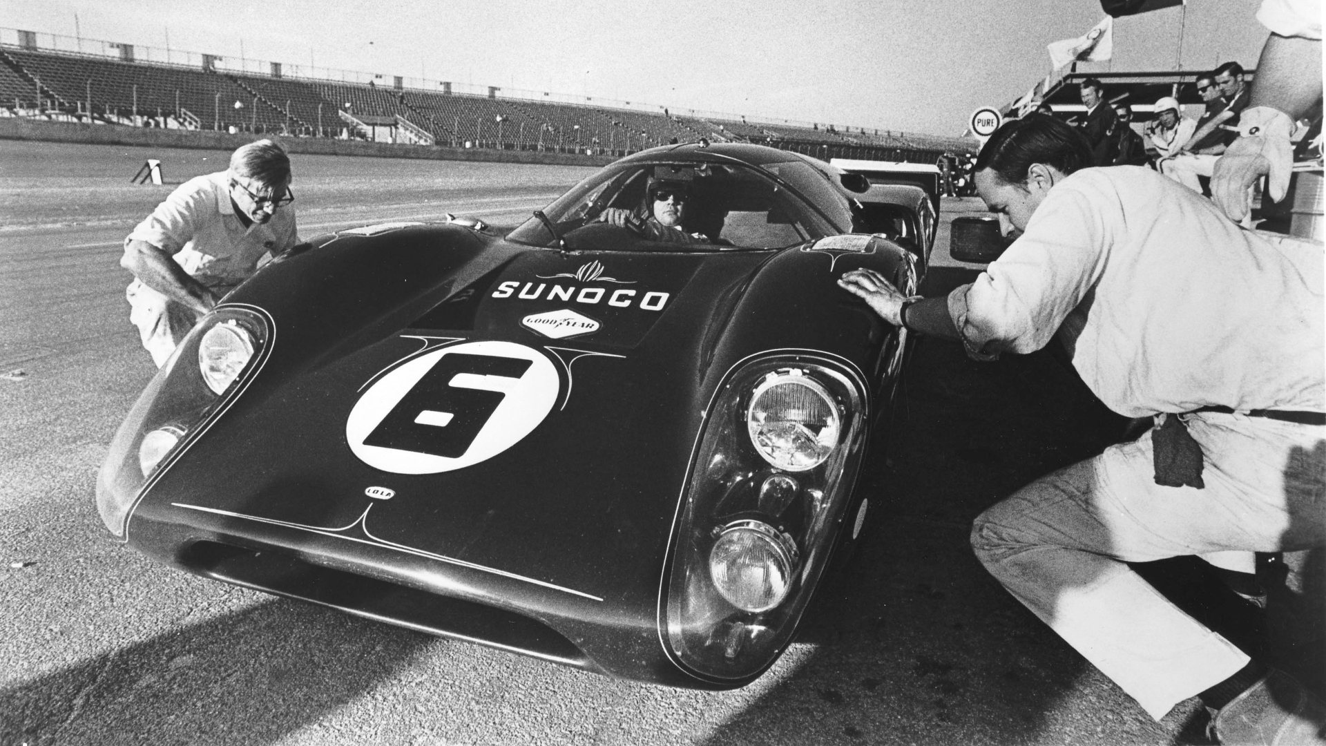 Lola-T70S-2026-3 Lola-T70S-2026-3