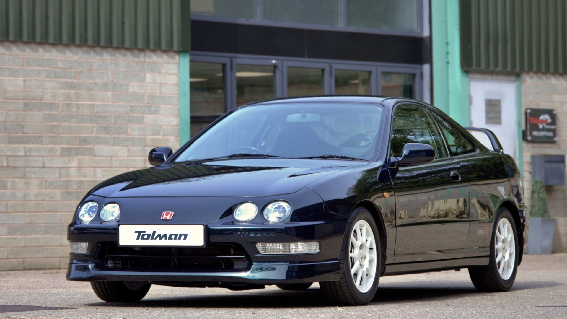 Tolman Honda Integra Type R DC2 front three quarters